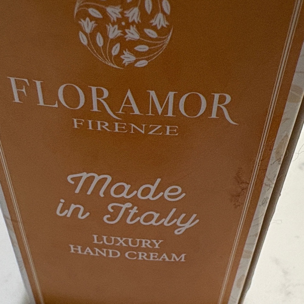Italian Citrus Moisturizing Cream Trio - Picture 6 of 7